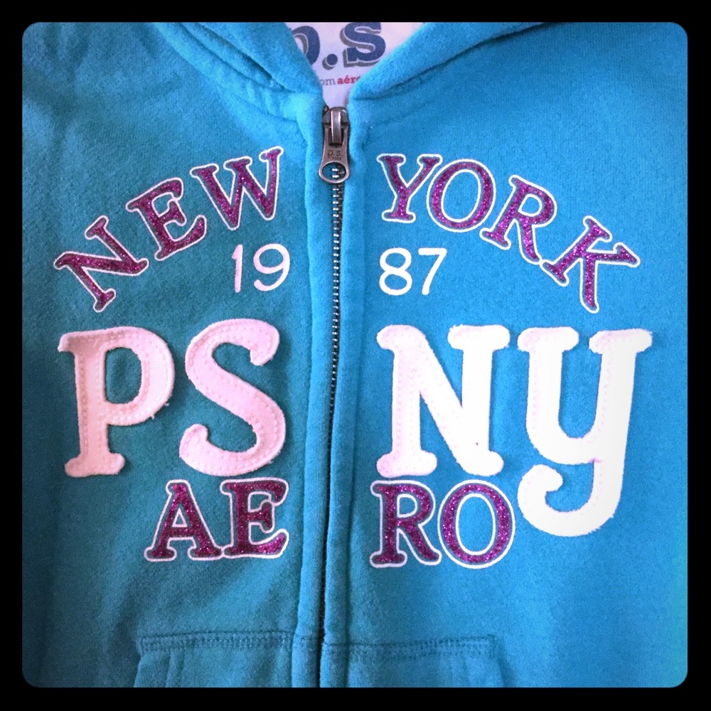 Girl’s sweatsuit